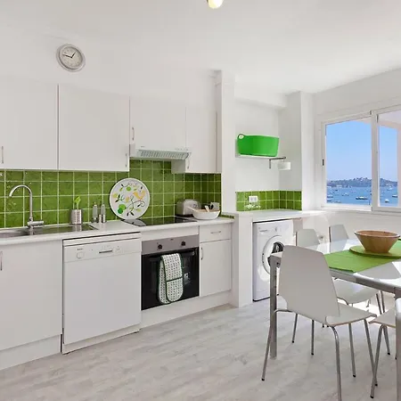Apartment With Sea Views Central Puerto Pollenca * Pollença